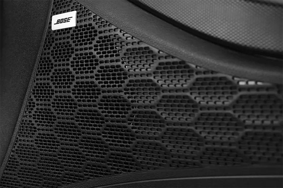 BOSE Premium Audio System